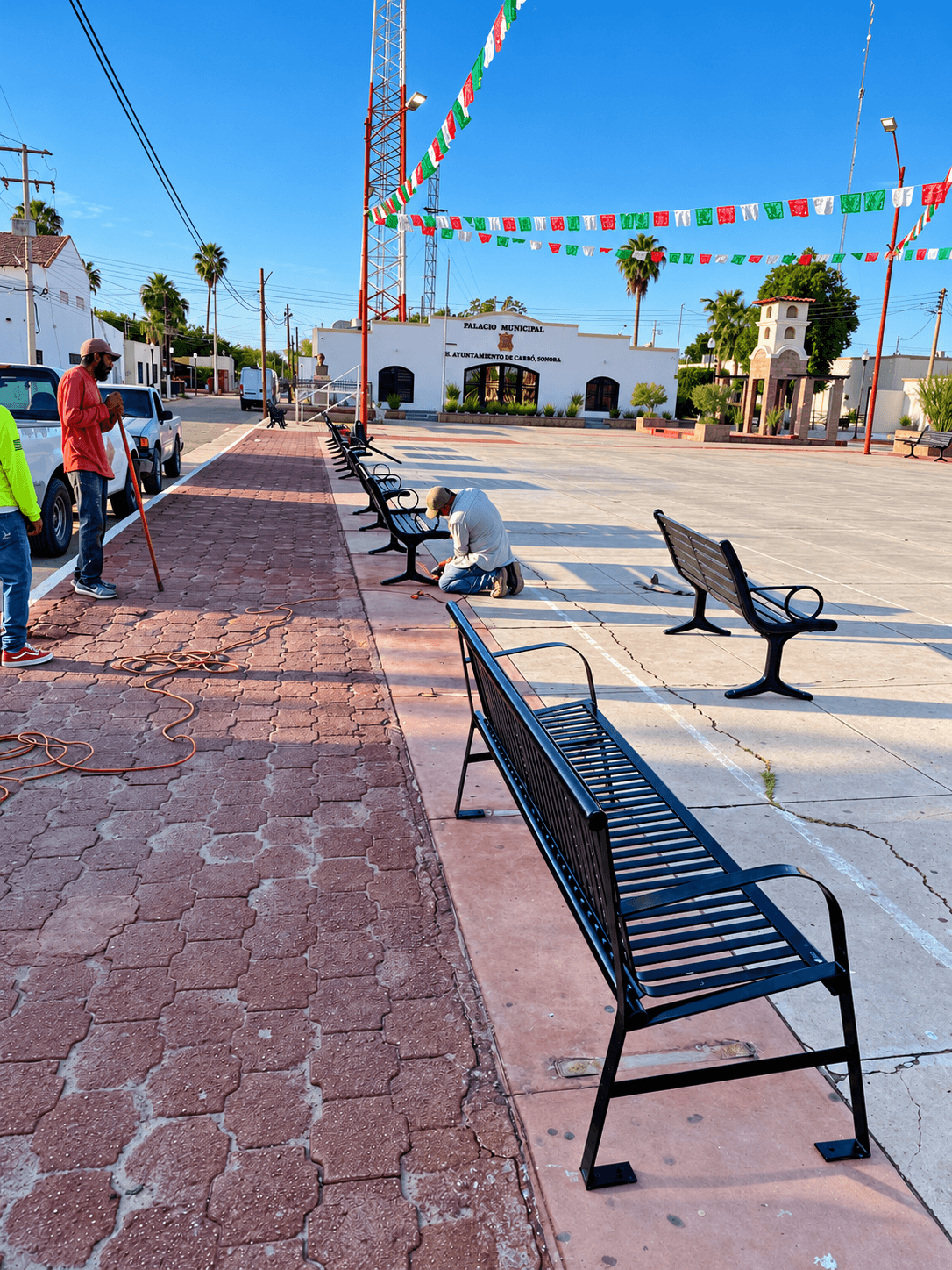 MEJORAMIENTO Y EQUIPAMIENTO DE LOS ESPACIOS PÚBLICOS MUNICIPALES